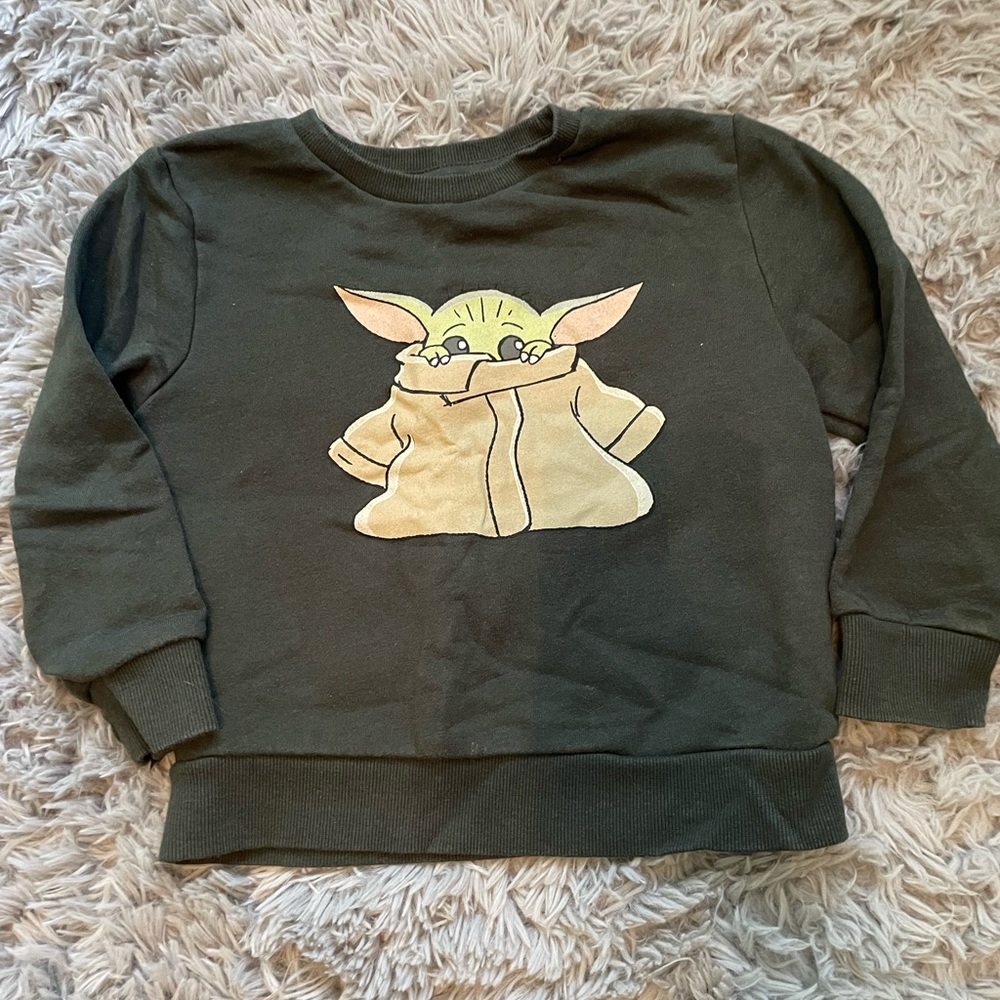 Star Wars Grogu sweatshirt size 5T